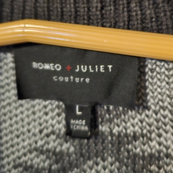 ROMEO & JULIET COUTURE Wrap Belted Sweater - Large - Picture 8 of 8